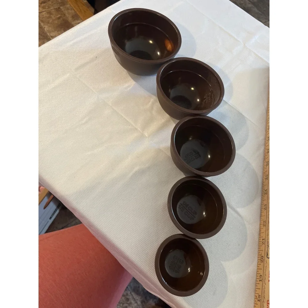 Vintage Nesting Measuring Bowls‎ Set of 5 Chocolate Brown 1/8 to 2 Cup